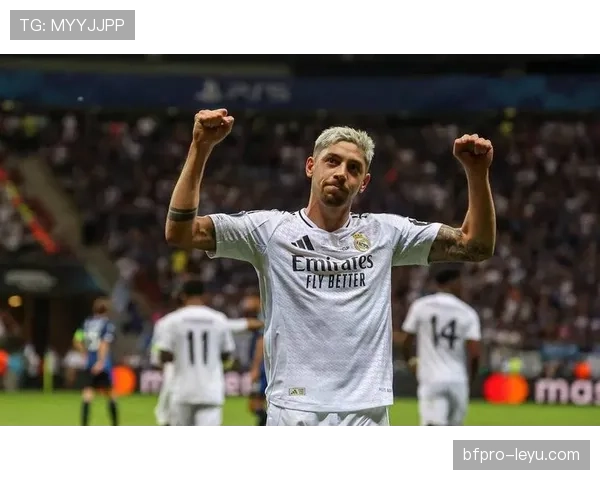 巴尔韦德世界杯精彩进球引爆青春风暴，展现强劲竞争力