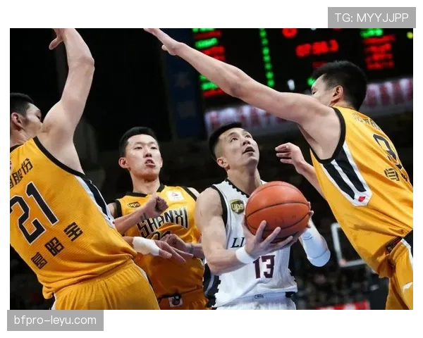 欧本边路闪电突袭，强势表现助球队逆转联赛颓势