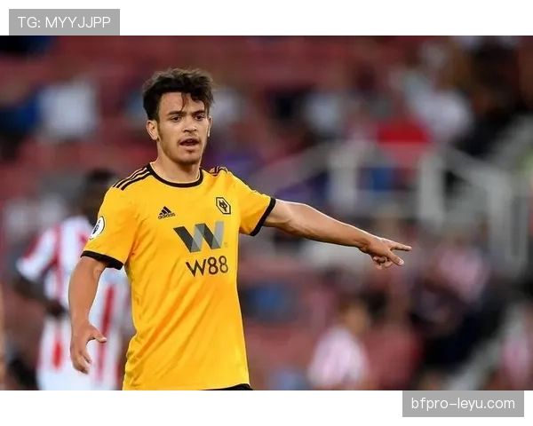 葡超新星状态回暖，豪门目光聚焦年轻才俊