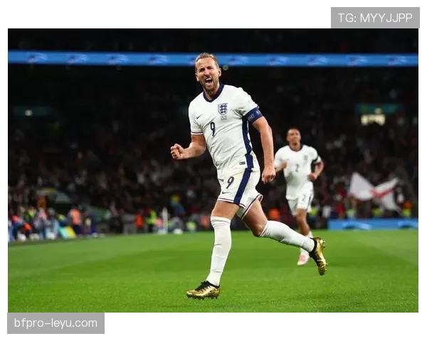 凯恩百球里程碑铸就英格兰传奇，状态回勇续写足球梦想