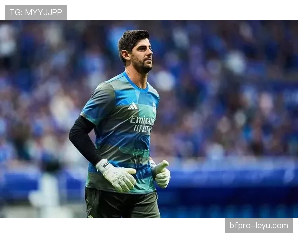 库尔图瓦英超赛季最佳表现稳健